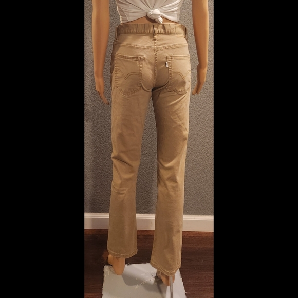 Khaki Levi's Jeans - Picture 4 of 14